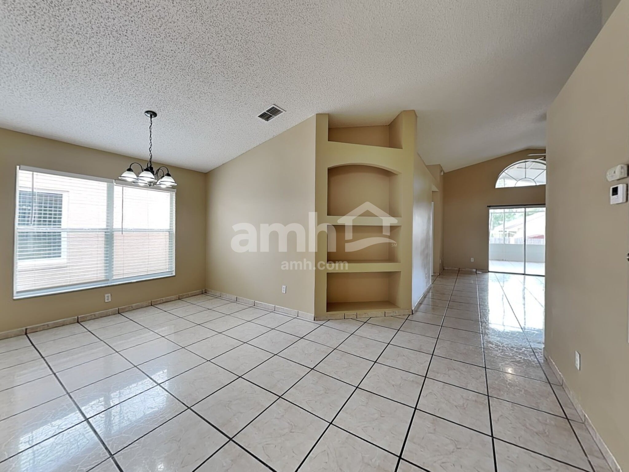 Building Photo - 4232 Pacifica Dr