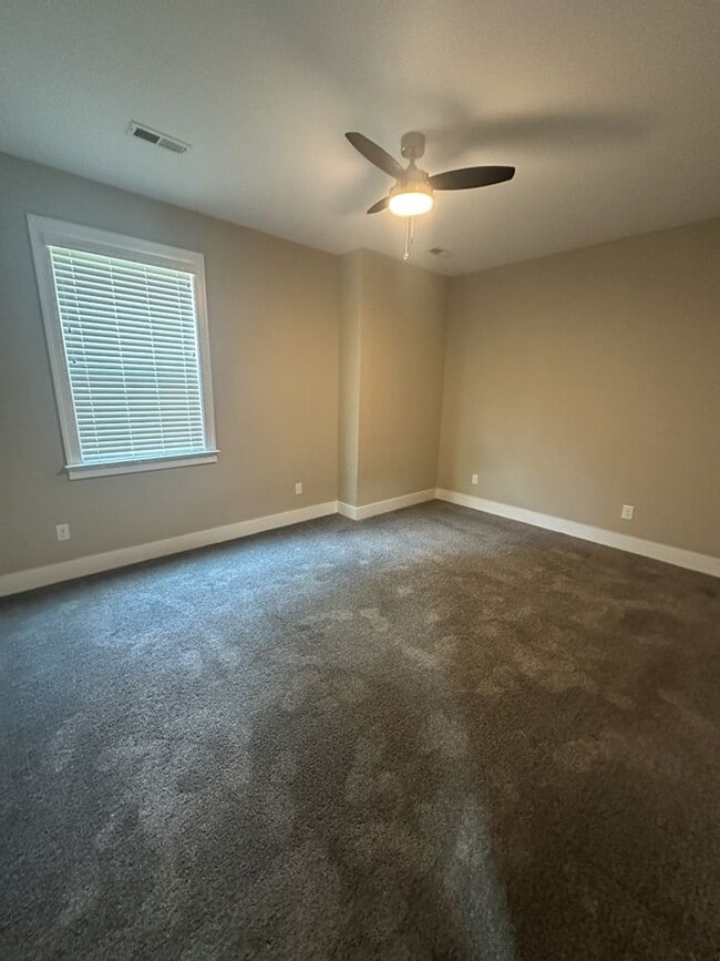 Building Photo - 6228 Pine Marr Dr
