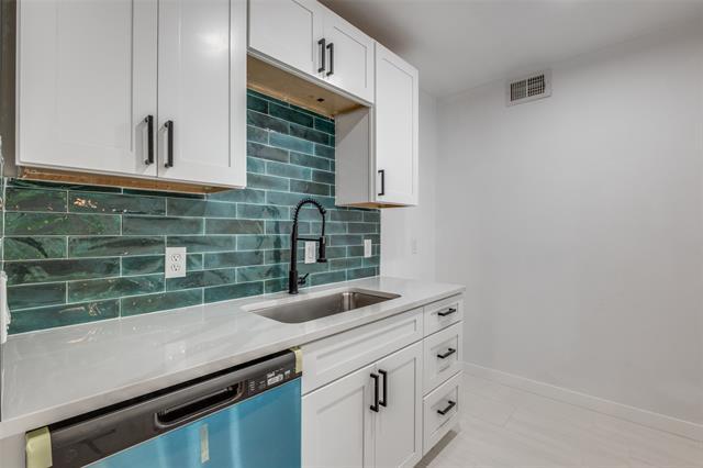 Building Photo - 8109 Skillman St