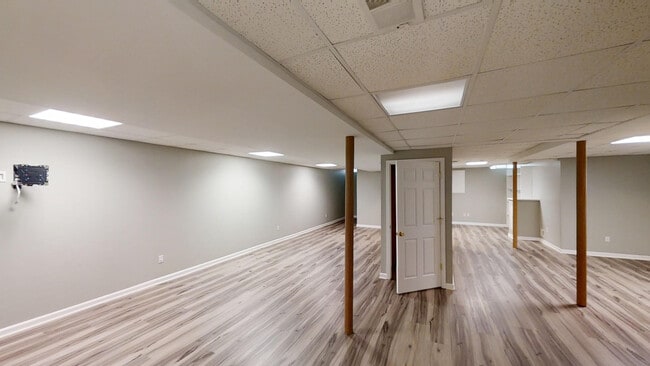 Building Photo - 1829 Michelle Ct