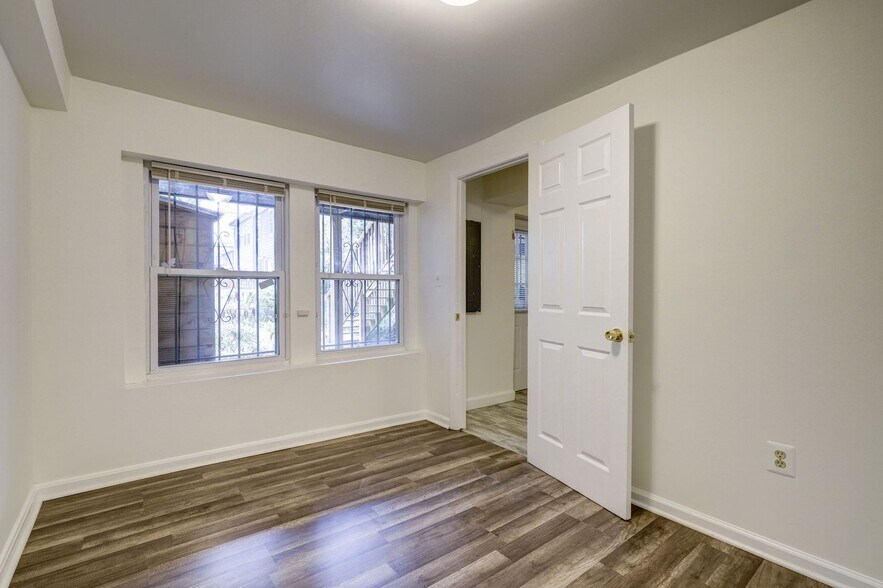 LL BEDROOM 4 - 450 Randolph St NW