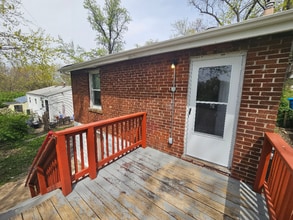 Building Photo - 803 Marvin Ave