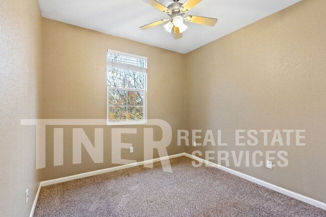 Building Photo - 2345 Coffeeberry Rd