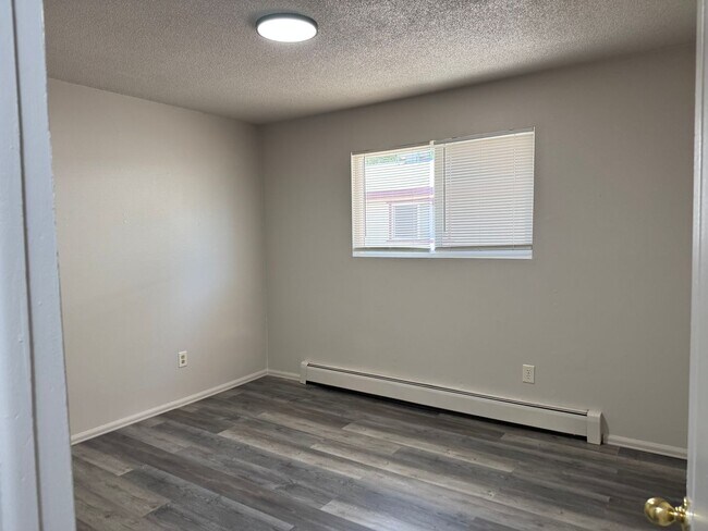 Building Photo - 2679 Unaweep Ave
