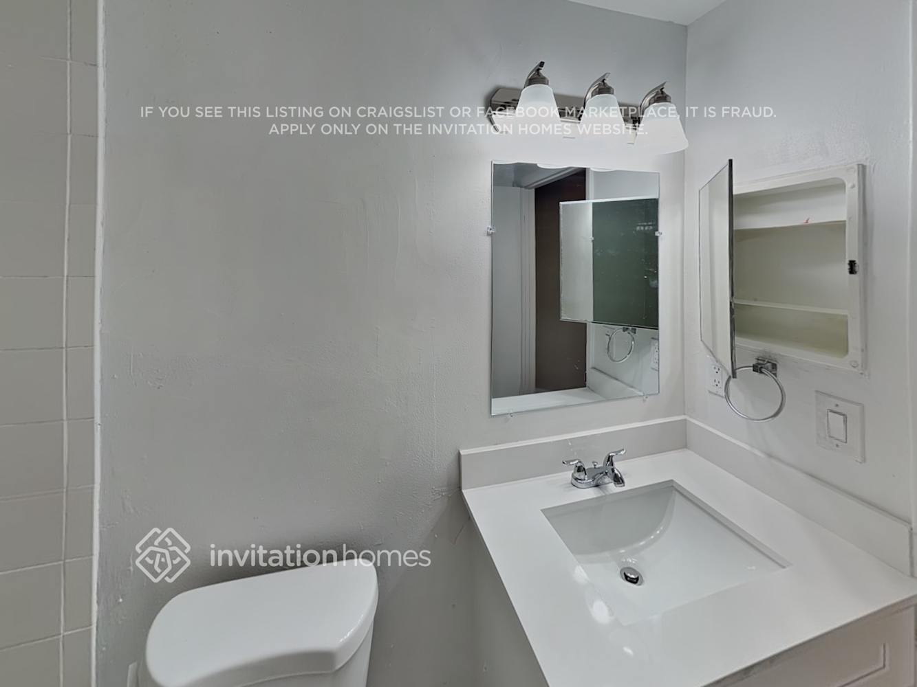 Building Photo - 8216 NW 192nd Terrace