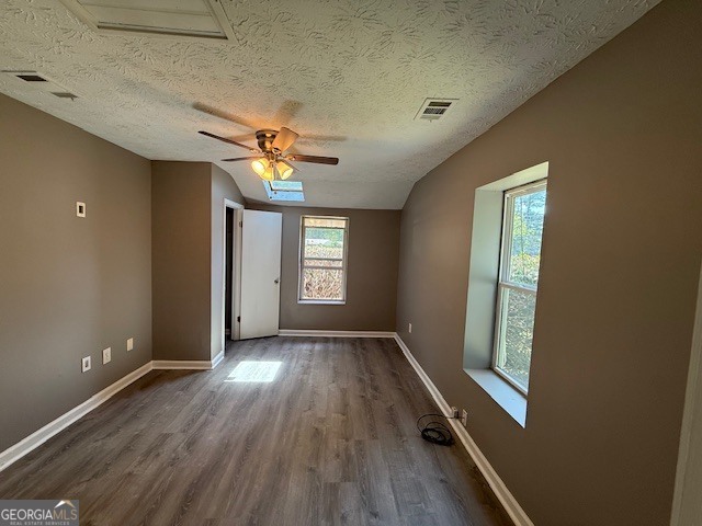 Building Photo - 1066 Old Powder Springs Rd SW