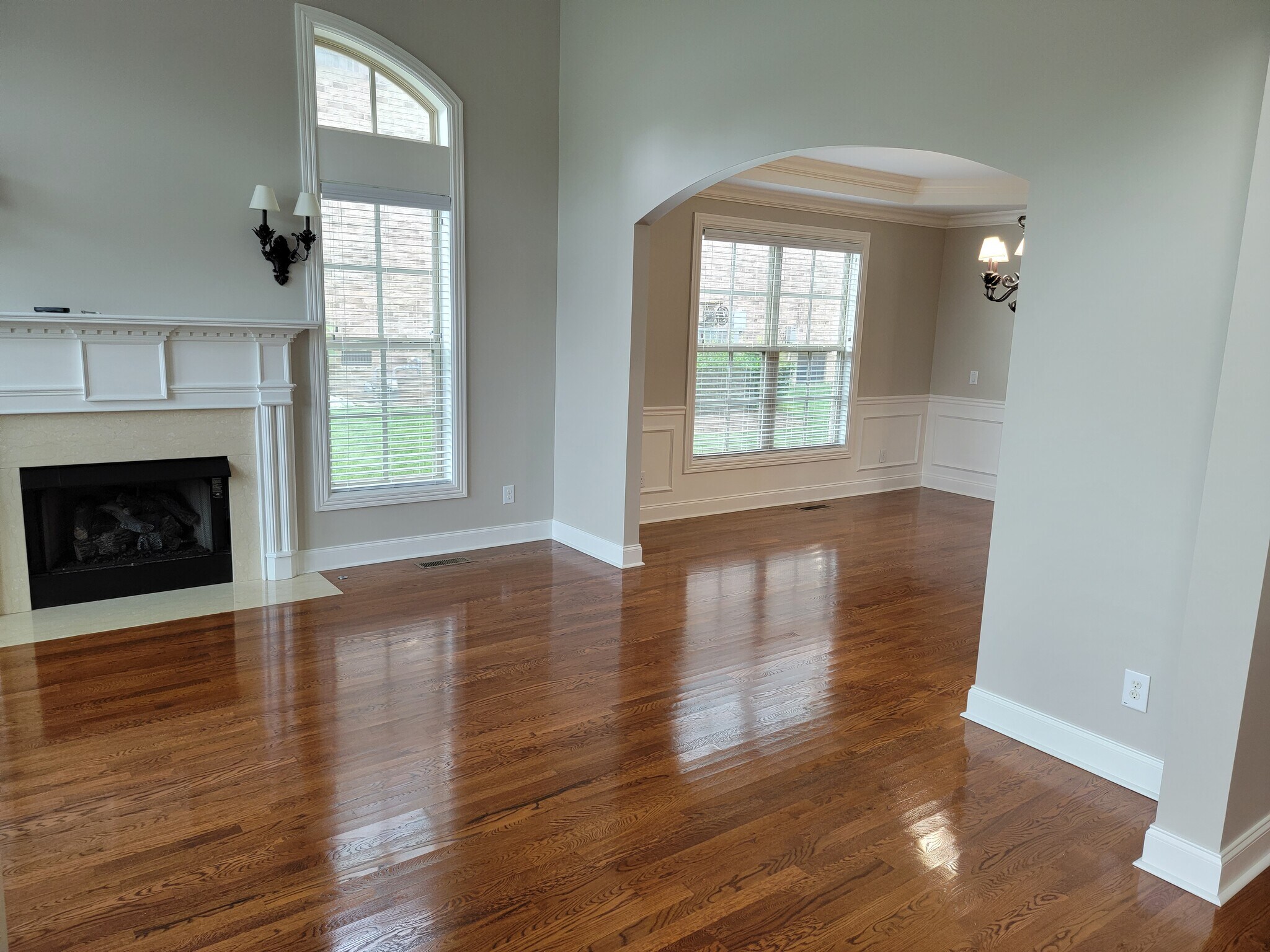 Living and Dining - 1005 Brittain Downs Dr