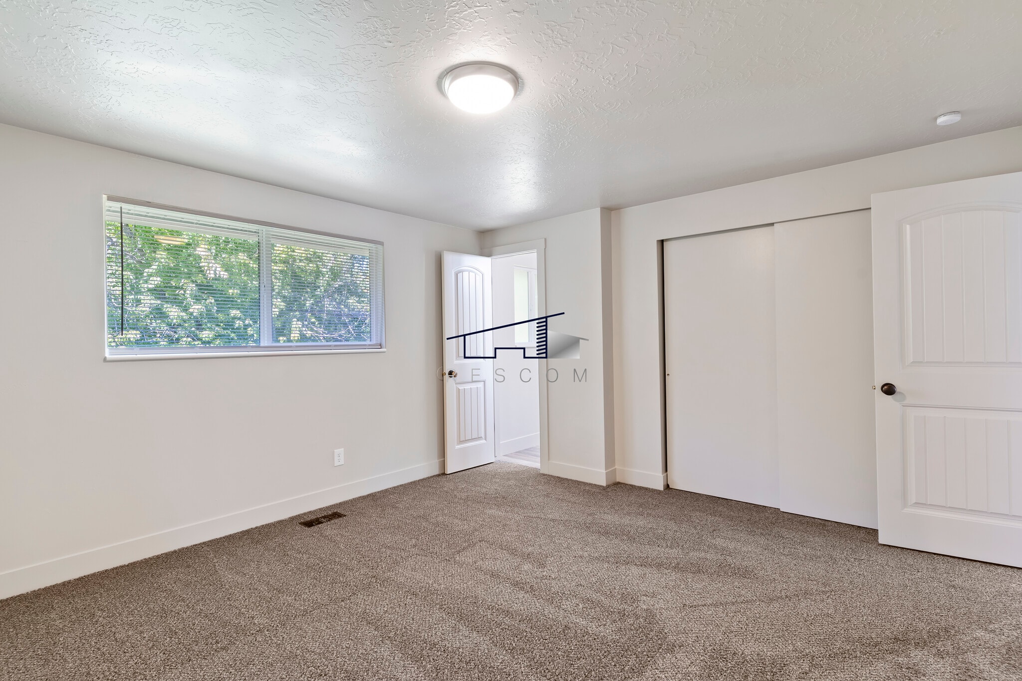 Building Photo - 3217 N 100 W