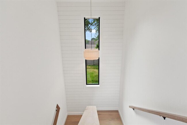 Building Photo - 4429 Gillis St