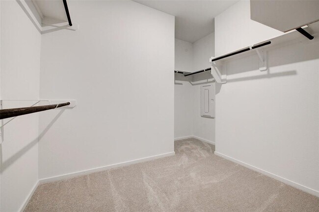 Building Photo - 27506 Spearmint Ridge Dr
