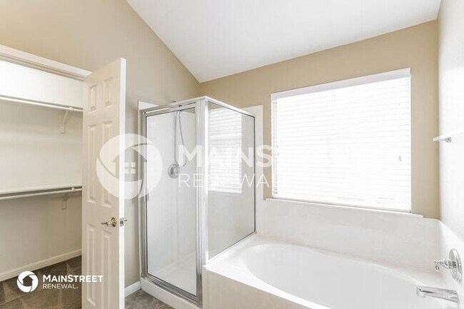 Building Photo - 4807 Orchid Star