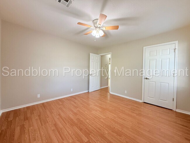 Building Photo - 35 S Joplin Ave