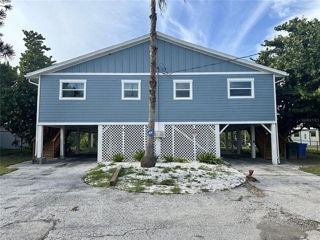 Primary Photo - 3303 W Shell Point Rd