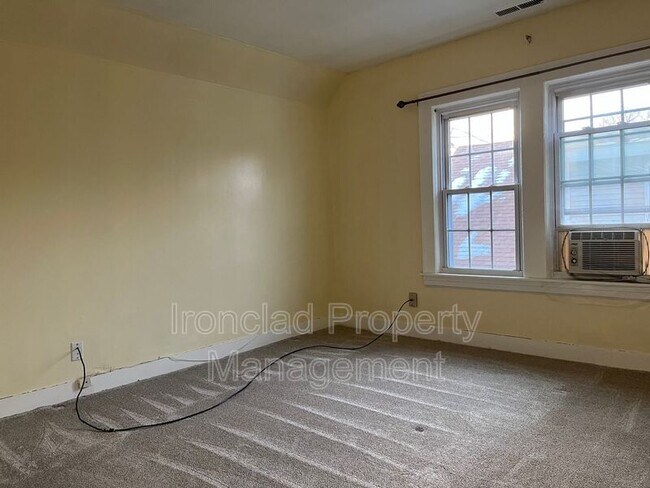 Building Photo - 66-68 Prospect St