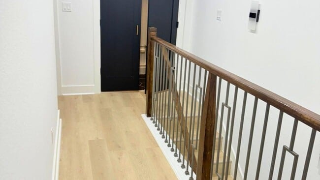 Building Photo - 4117 Shelby Cir