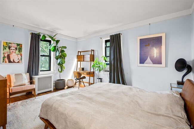 Building Photo - 412 Munro Ave