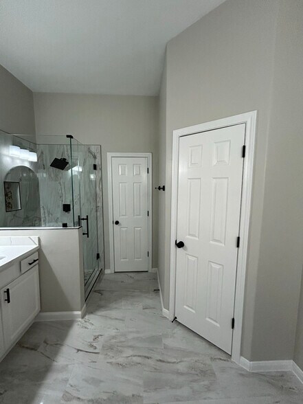 Building Photo - 21725 York Timbers Dr