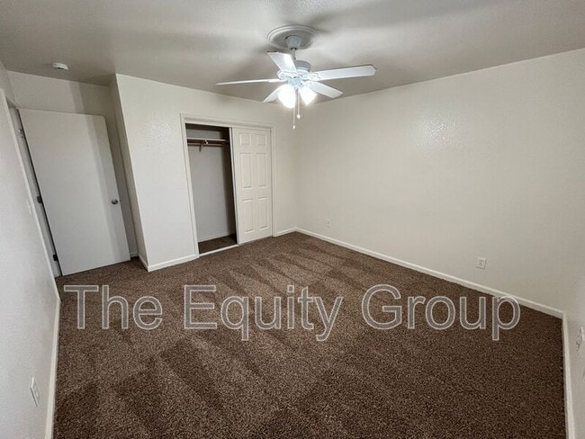 Building Photo - 3902 W Meadow Ave