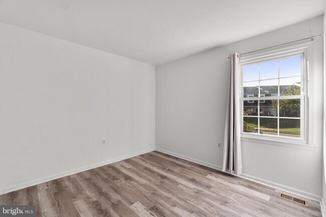 Building Photo - 1225 Danielle Dr