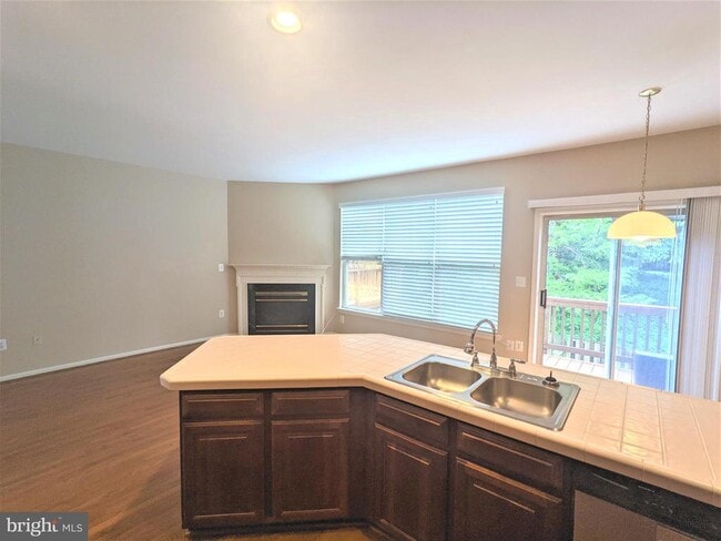 Building Photo - 2909 Mainstone Dr