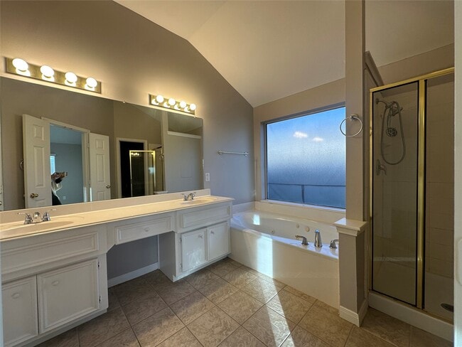 Building Photo - 11619 Buck Springs Trail