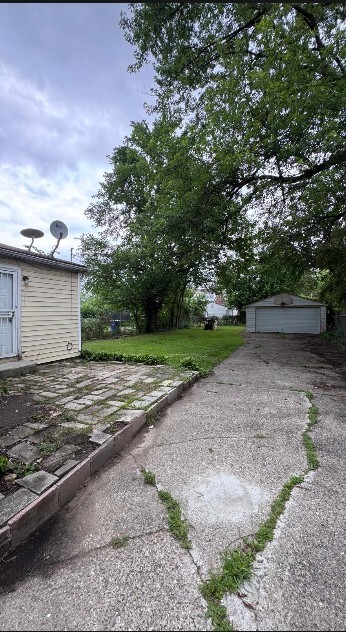 Building Photo - 18294 Marlowe St