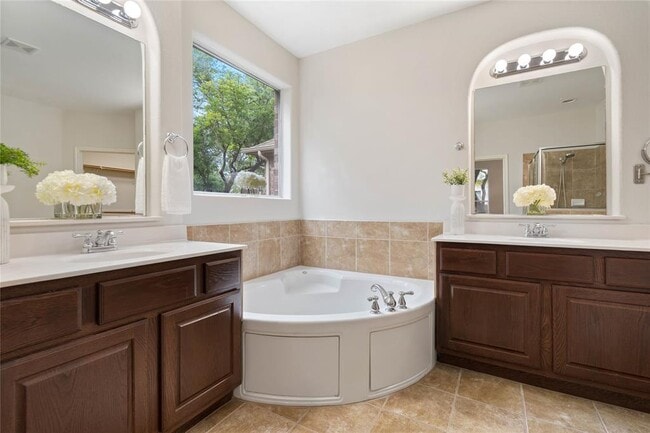 Building Photo - 7508 Jaborandi Dr