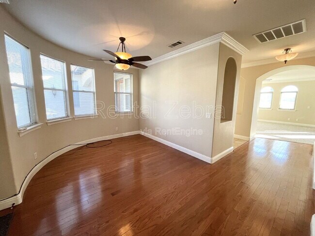 Building Photo - 13045 Ridgewood Way