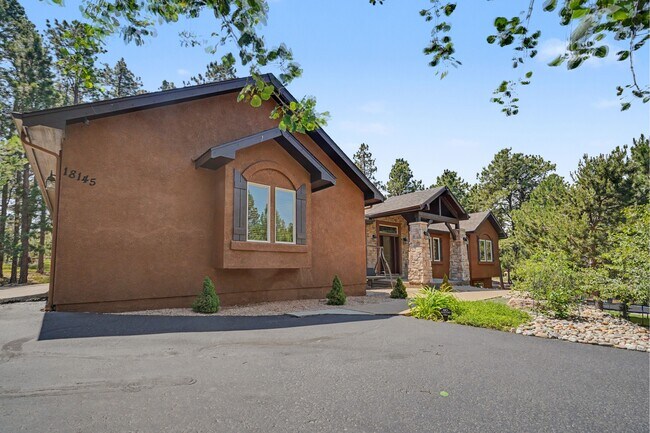 Building Photo - 18145 Bakers Farm Rd