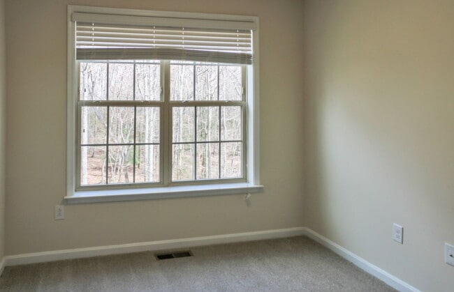 Building Photo - 15200 Lady Lauren Ln