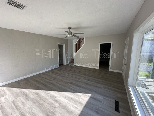 Building Photo - 211 S 100 E