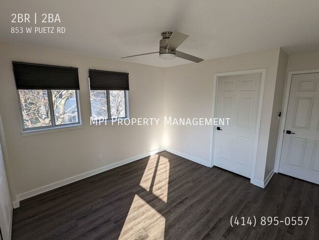 Building Photo - 853 W. Puetz Road - 2 Bedroom, 2 Bathroom ...