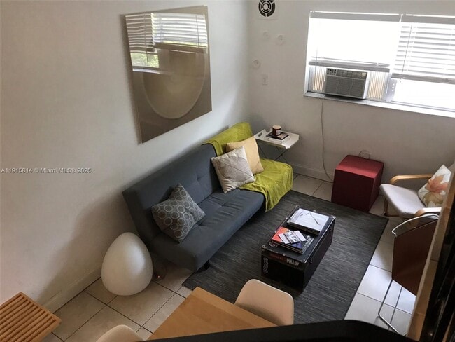 Building Photo - 421 NE 68th St