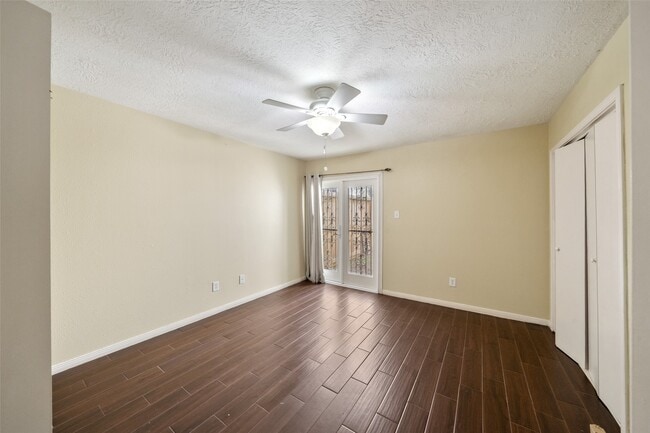 Building Photo - 16170 Golden Sands Dr