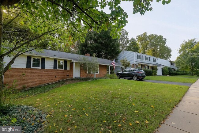 Building Photo - 4752 Carterwood Dr