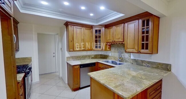 Building Photo - 11021 Cobblestone Ln