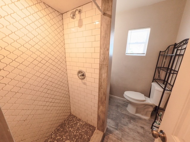 Building Photo - 756 E University Dr