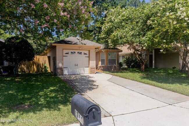 Building Photo - 1714 Ashmore Green Dr