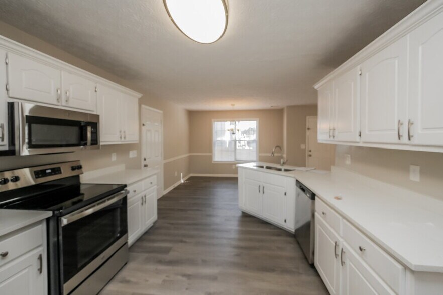 Building Photo - 1171 Misty Meadows Way
