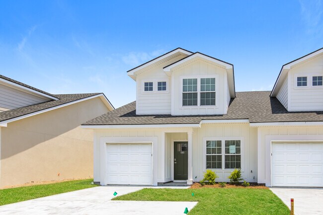 Building Photo - 2039 Silo St