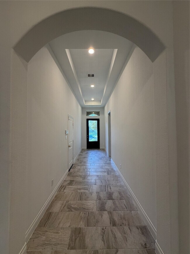 Building Photo - 3319 Sky Run Ct