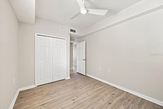Building Photo - 920 Tidewater Shores Loop