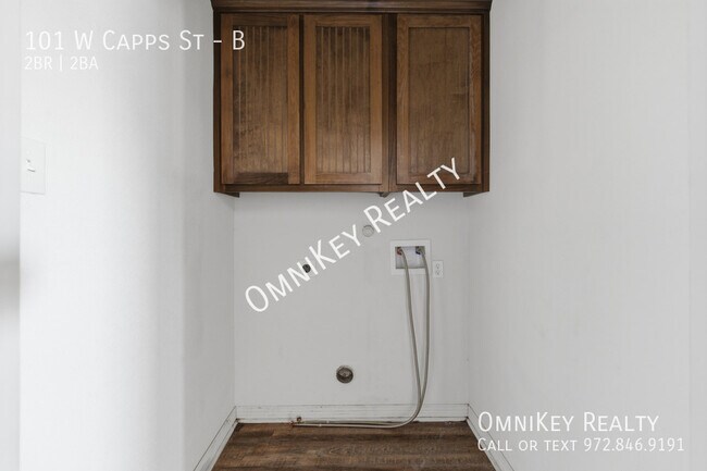 Building Photo - 101 Capps St