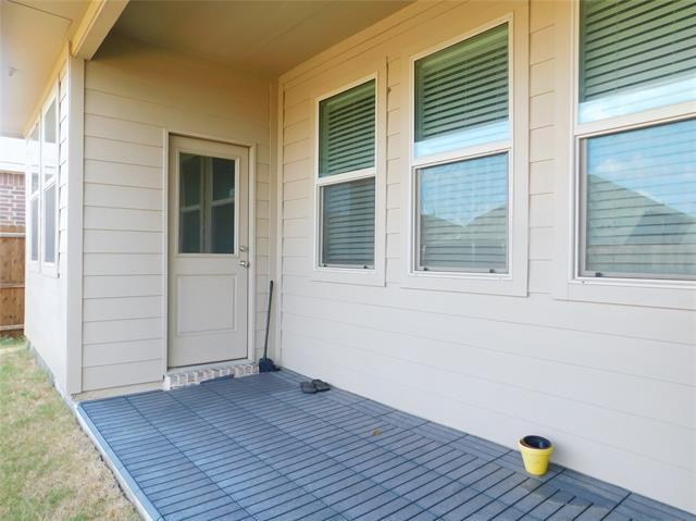 Building Photo - 3500 Kingsview Dr