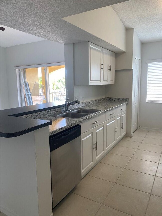 Building Photo - 9640 NW 2nd St