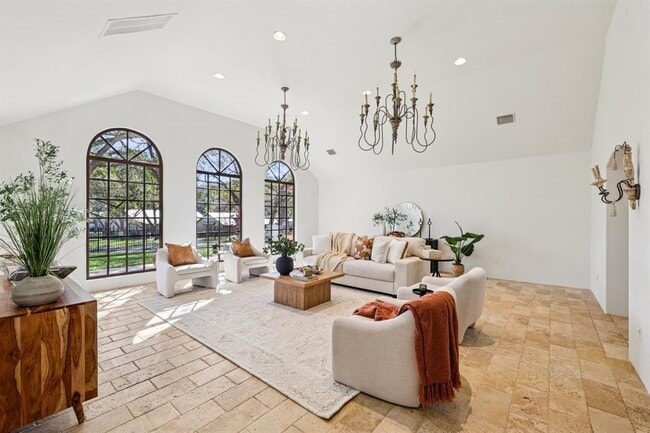 Building Photo - 2706 Pearce Rd