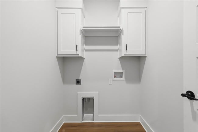 Building Photo - 1830 Momi St
