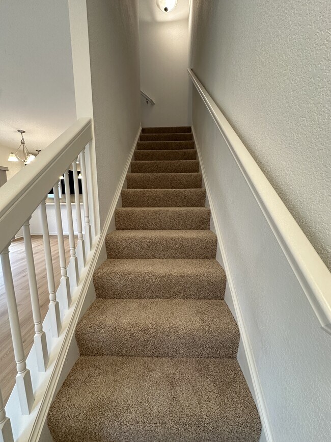 Building Photo - 2802 Rowling Wy