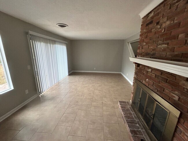 Building Photo - 240-53 Jamil Road, Columbia, SC 29210