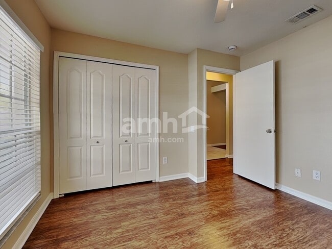 Building Photo - 29630 Morningmist Dr